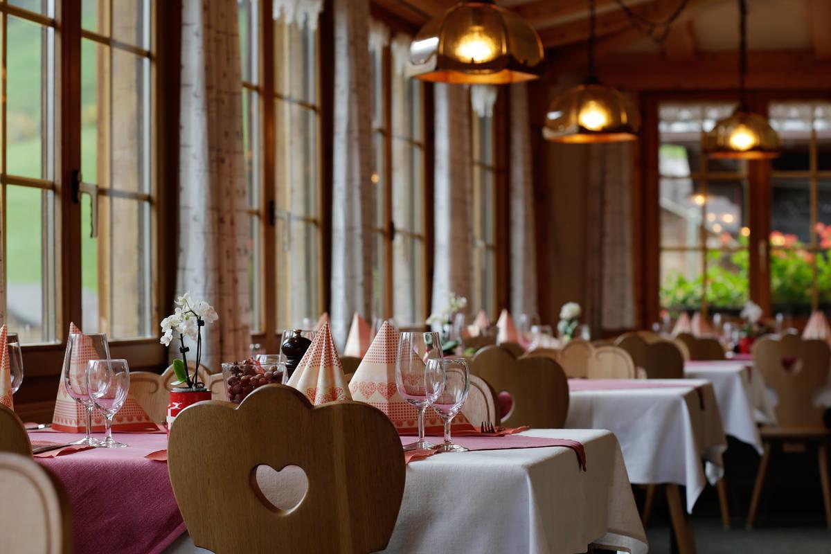 Restaurant Hotel Schermtanne Adelboden Eksteriør billede